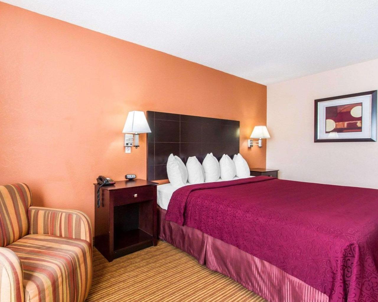 Quality Inn & Suites Ottumwa North Exteriér fotografie